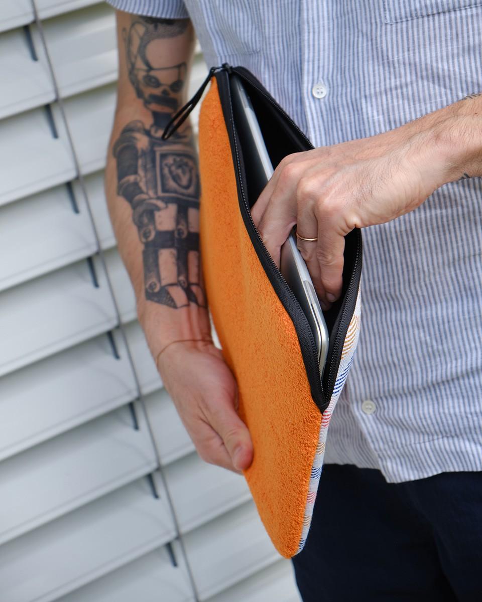 Wood'd Patch Orange Macbook Case Vendita